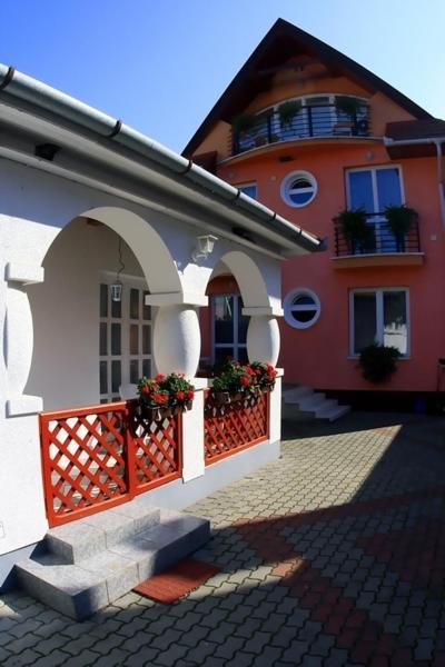 Jarja Panzio Hotel Hajdúszoboszló Eksteriør billede