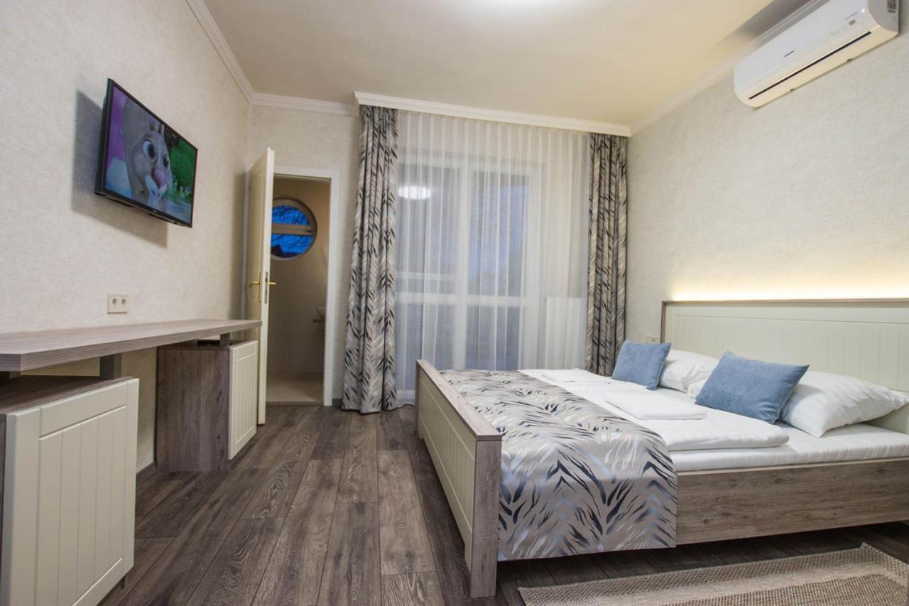 Jarja Panzio Hotel Hajdúszoboszló Eksteriør billede